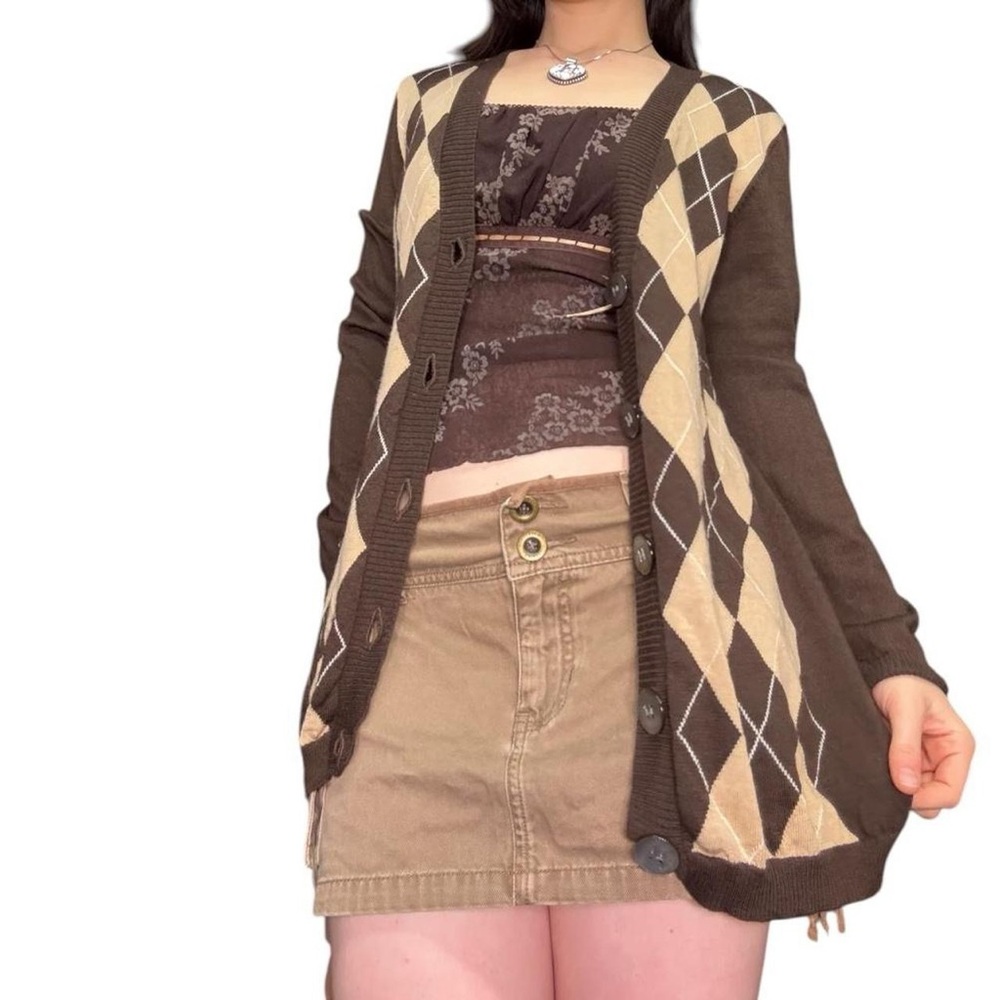 Early 2000s brown and tan academia argyle button up cardigan